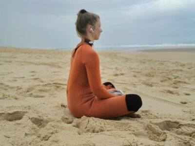 Waves Called Life Sommer 2025 - Surfen, kilometerlange Sandstrände, Female Embodiment, Atemmeditation und bewusste Auszeit unter Frauen in Frankreich